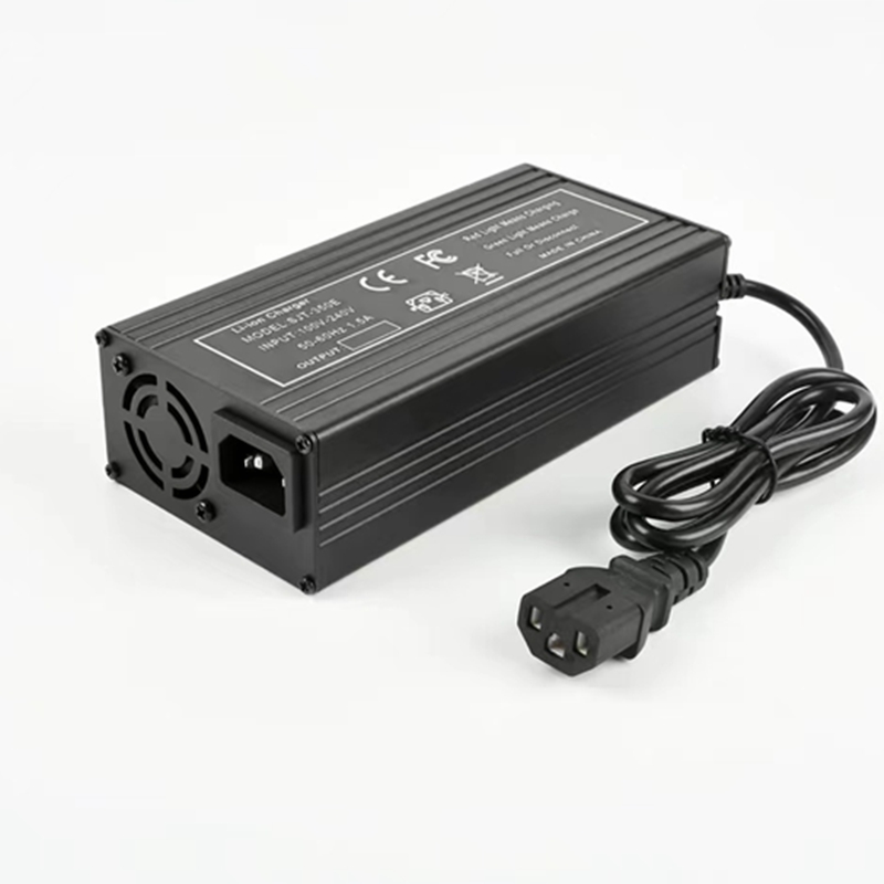 Chargeur rapide 60V 67.2V/5A p - 84V 20A Smart Charger avis et prix